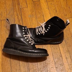 DOC martens